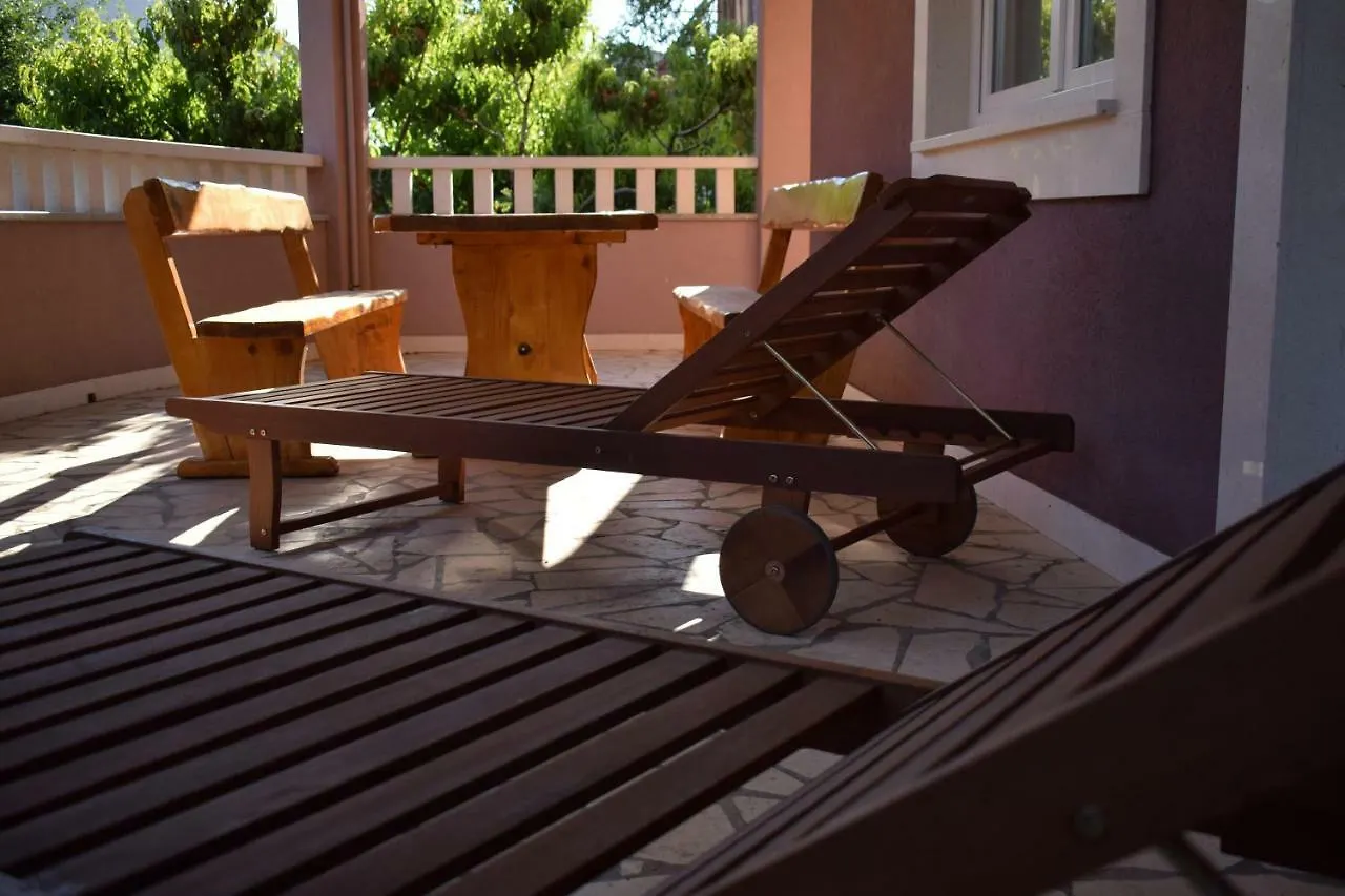 Apartments Bazina Kaštela
