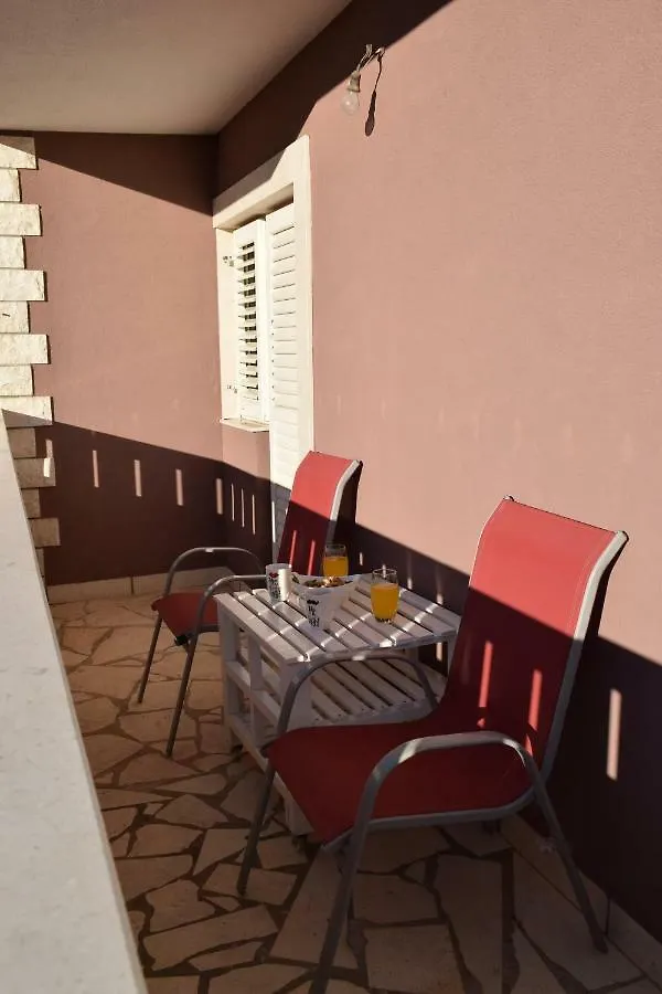 Apartments Bazina Kaštela